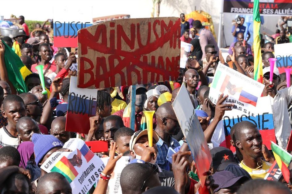 Demonstrators in Burkina Faso protest France and ECOWAS while