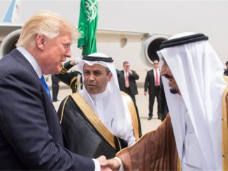 Trump arrives in Saudi Arabia in first foreign trip [AP]