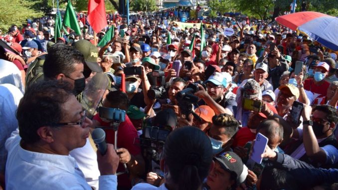 Left-wing candidate Gustavo Petro (bottom left on the mic) addressing a crowd in Colombia / credit: Gustavo Petro