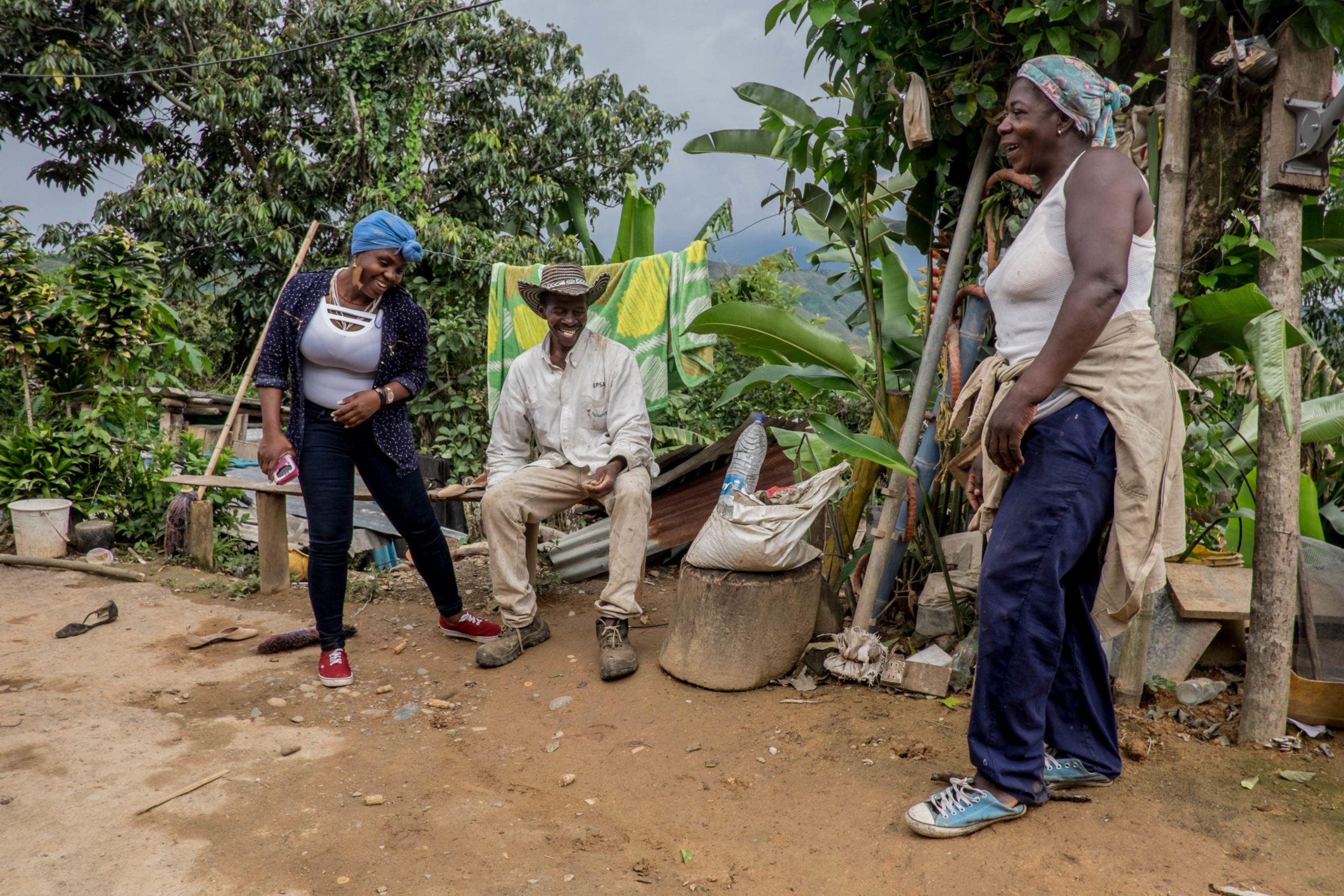 Left-wing candidate Francia Márquez (left) with members of the Afro-Colombian community in La Toma, Cauca department / credit: Goldman Environmental Prize