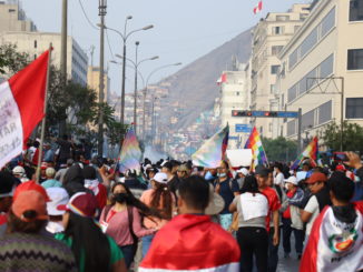 Protesters on December 18 in Lima, Perú / credit: Mayimbú / Wikipedia