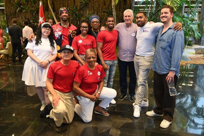 A group that traveled with the People's Forum and U.S. Hands Off Cuba included Amazon Labor Union President Chris Smalls / credit: Estudios Revolución