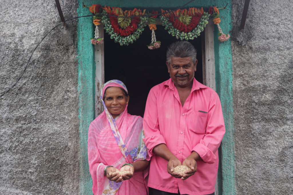 Farmers Shakila and Gulab Mullani have been preserving the kar jondhala seeds for more than 30 years / credit: Sanket Jain